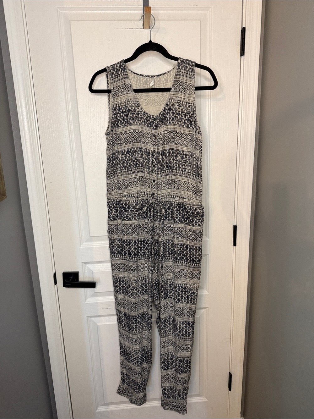 Caslon Navy and White Sleeveless Patterned Drawstring Jumpsuit